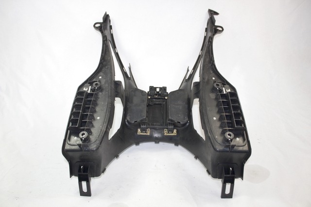 PEDANA SYM JOYMAX 300 EVO 2008 - 2013 64310-L3A-00 FOOTBOARD