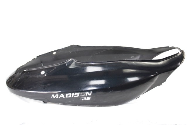 CARENATURA POSTERIORE MADISON 125 1999 - 2001 1-000-296-997 REAR BODY FAIRING LEGGERI GRAFFI