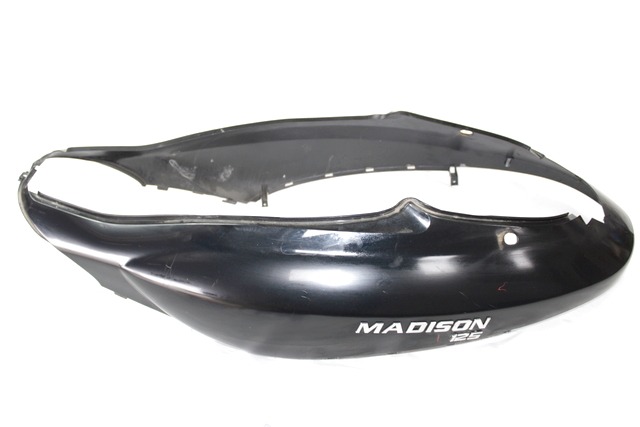 CARENATURA POSTERIORE MADISON 125 1999 - 2001 1-000-296-997 REAR BODY FAIRING LEGGERI GRAFFI