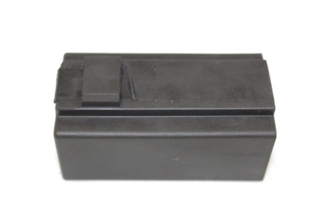 RELE POMPA CARBURANTE YAMAHA MT-07 TRACER 700 ABS 2016 - 2019 5VK819505000 FUEL PUMP RELAY