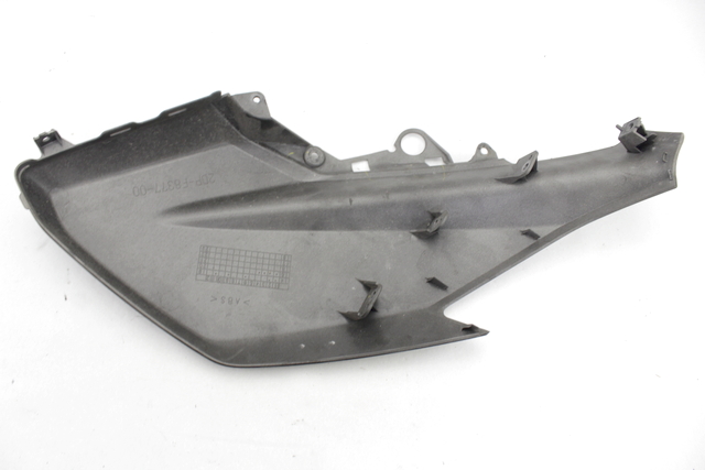 CUPOLINO CARENA DESTRA YAMAHA N-MAX 125 ABS GDP125-A 2015 - 2017 2DPF837700P2 RIGHT COWLING LEGGERI GRAFFI