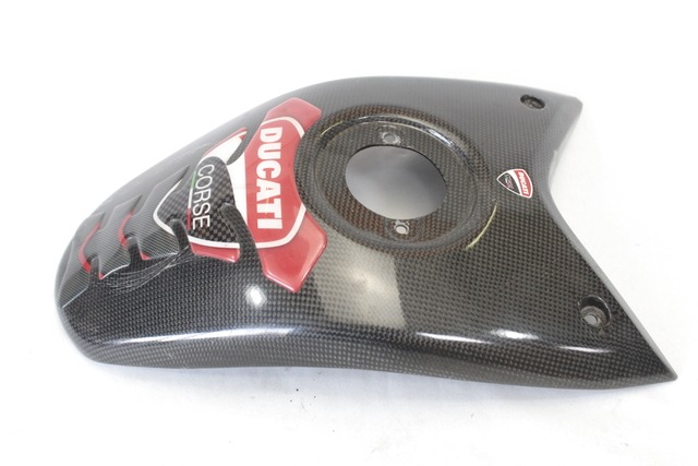 COVER CENTRALE SERBATOIO CARBONIO DUCATI HYPERMOTARD 796 2009 - 2012 FUEL TANK COVER VERNICE TRASPARENTE CREPATA NON ORIGINALE