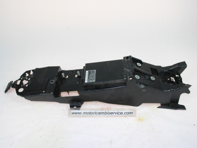 VANO BATTERIA YAMAHA MT-09 ABS 2013 - 2015 1RC8212B0000 BATTERY BOX 