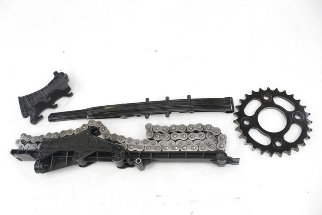 KIT CATENA CORONA PATTINI TRASMISSIONE BMW C 600 SPORT K18 2011 - 2018 33358543174 33838544675 33178549284 DRIVE CHAIN KIT