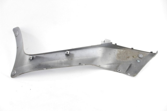 YAMAHA X-CITY 5B2F172600LK FIANCHETTO CENTRALE DESTRA VP 250 06 - 16 RIGHT SIDE COVER ATTACCO DANNEGGIATO