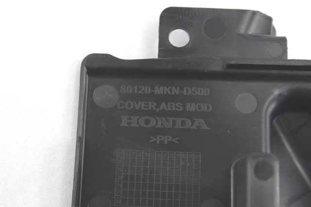 HONDA CB 650 R 80120MKND50 COVER MODULATORE ABS RH02 2019 MODULATOR COVER