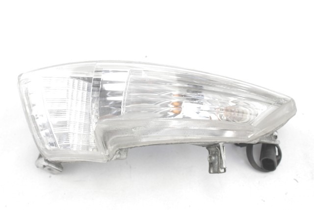 PIAGGIO MP3 YOURBAN 300 642190 FARO POSTERIORE FRECCIA DESTRA 11 - 17 RIGHT TAILLIGHT FLASHER