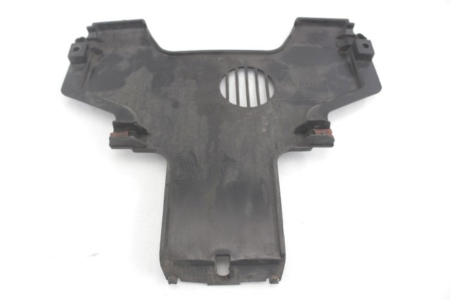 PIAGGIO MP3 YOURBAN 300 672142 PARAFANGO POSTERIORE PARTE CENTRALE 11 - 17 REAR MUDGUARD CENTRAL PART