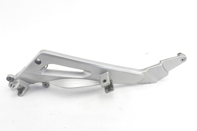 HONDA DEAUVILLE NT 650 V 50700MBLD00 STAFFA PEDANE SINISTRA RC47 02 - 05 LEFT FOOTRESTS HOLDER LEGGERI SEGNI DI USURA