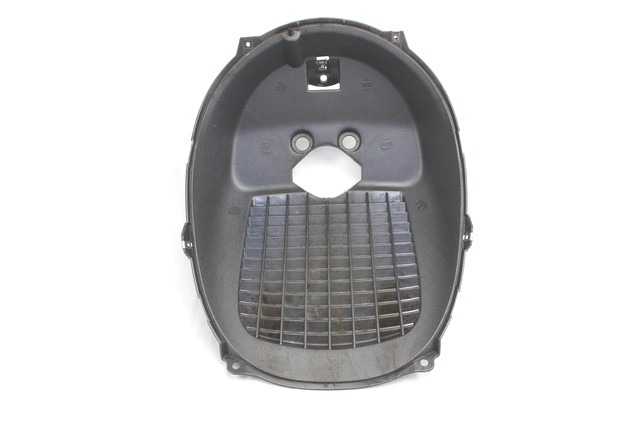 PIAGGIO X9 180 AMALFI 62358900E8 VANO PASSARUOTA GRIGLIA ANTERIORE 00 - 02 FRONT WHEEL HOUSING