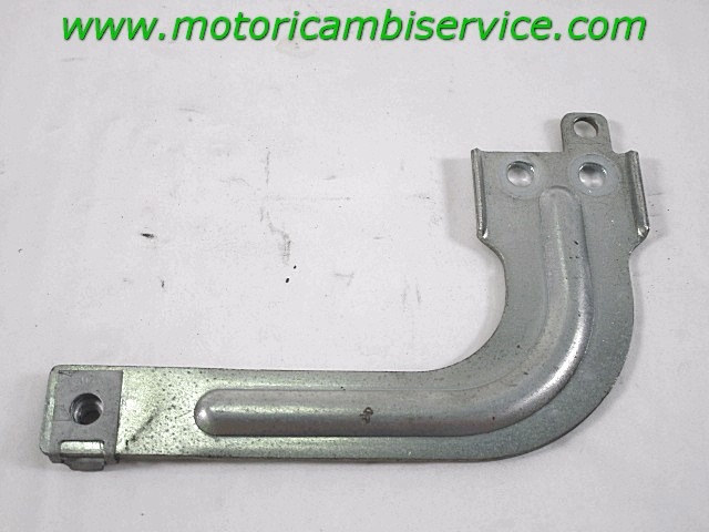 SUPPORTO INTERNO CARENA LATERALE SINISTRA DERBI GPR 125  2009 -2015 1-000-040-986