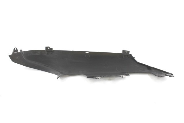 APRILIA SR MAX 300 624505000G FIANCHETTO PEDANA DESTRA 11 - 16 RIGHT SIDE COVER 975505 LEGGERMENTE SBIADITA