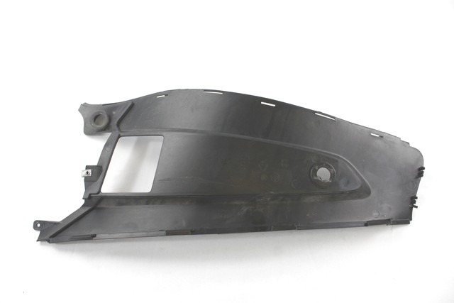APRILIA SR MAX 300 656666000G COVER TUNNEL CENTRAE DESTRA 11 - 16 RIGHT SIDE PANEL 656666 LEGGERMENTE SBIADITA