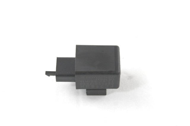 YAMAHA MT-07 3XV833502100 RELE FRECCE FE218BH RM18 19 - 20 FLASHERS RELAY 0665007650