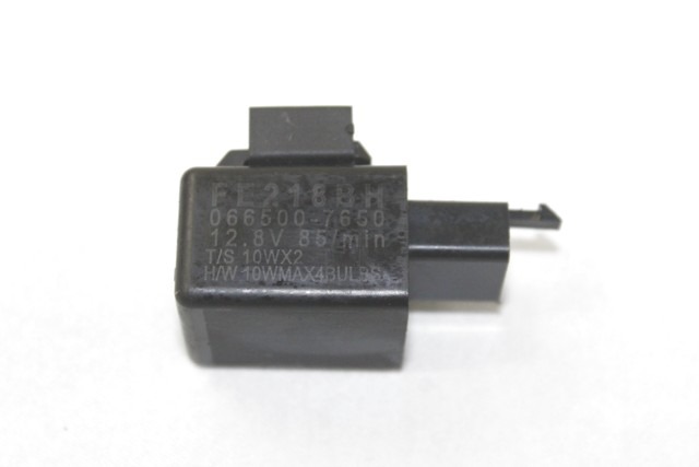 YAMAHA MT-07 3XV833502100 RELE FRECCE FE218BH RM18 19 - 20 FLASHERS RELAY 0665007650