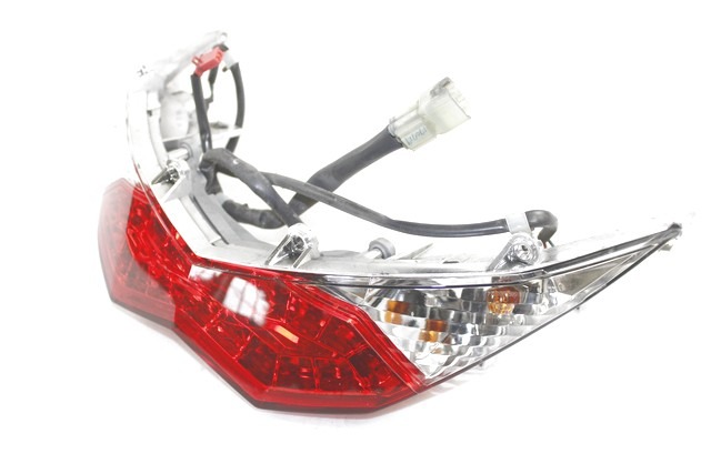 KAWASAKI J 300 23025Y008 FARO POSTERIORE 17 - 21 TAILLIGHT
