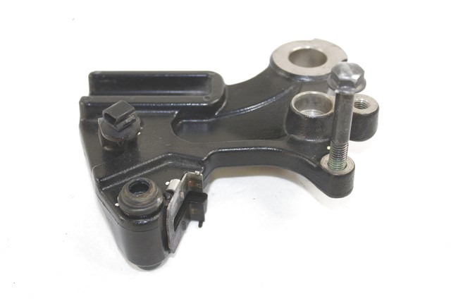 KAWASAKI Z 650 430440081 SUPPORTO PINZA FRENO POSTERIORE 17 - 19 REAR BRAKE CALIPER BRACKET