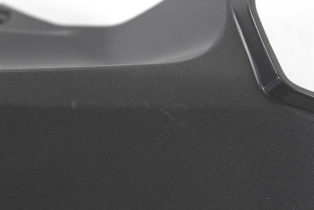 BMW K 1600 GT 46638526866 CARENA SERBATOIO DESTRA SUPERIORE K48 10 - 16 RIGHT TANK UPPER FAIRNG 46637727446 