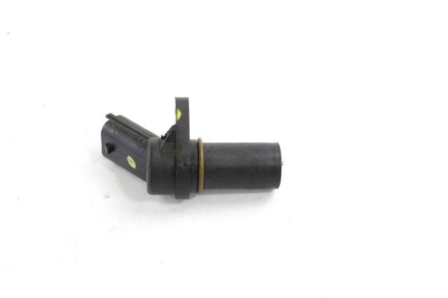 PIAGGIO MP3 300 HPE SENSORE DI VELOCITA ANTERIORE DAL 2019 SPEED SENSOR BOSCH 0261210151