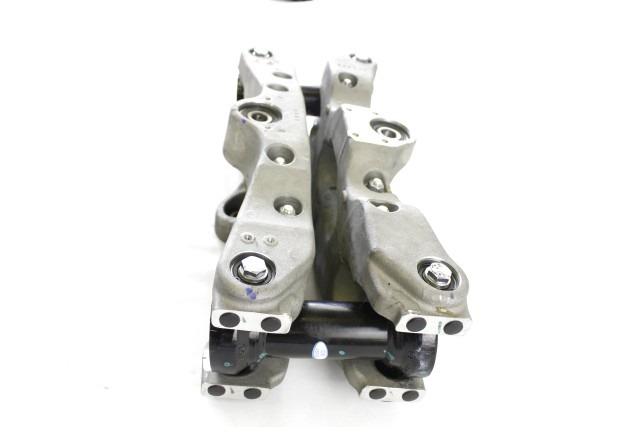 PIAGGIO MP3 300 HPE BRACCIO SOSPENSIONI ANTERIORI DAL 2019 FRONT SUSPENSION ARM