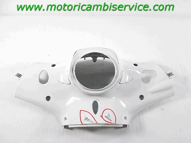 COPERTURA INFERIORE MANUBRIO PIAGGIO VESPA 125 PRIMAVERA 3V I.E (2013-2014) 67364700BR ROVINATA