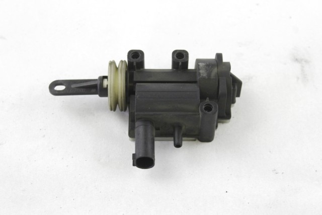 BMW K 1600 GTL 67117719054 ATTUATORE CHIUSURA SPORTELLO K48 10 - 16 CENTRAL LOCK ACTUATOR