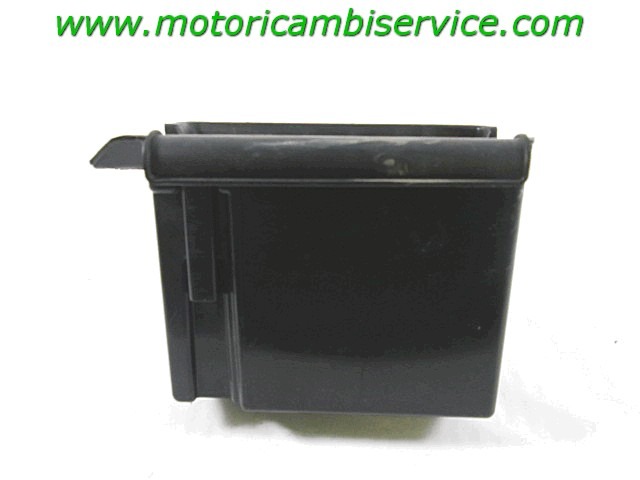 SUPPORTO BATTERIA PIAGGIO VESPA 125 PRIMAVERA 3V I.E (2013-2014) 674.059 