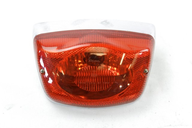 PIAGGIO VESPA 50 LX 4T 638646 FARO POSTERIORE 05 - 14 TAILLIGHT 58263R PICCOLA CREPA