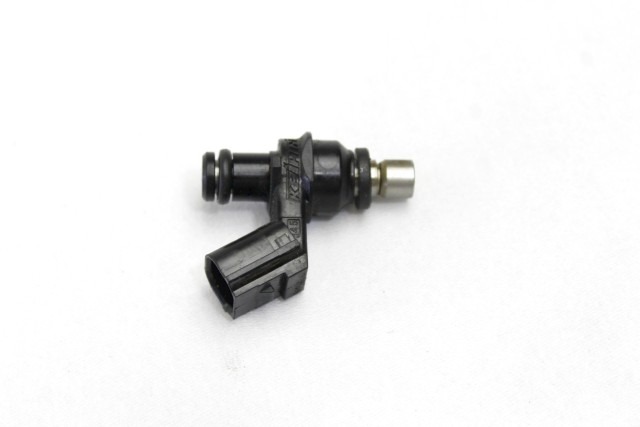 TRIUMPH STREET TRIPLE RS 765 T1243416 INIETTORE 17 - 19 INJECTOR