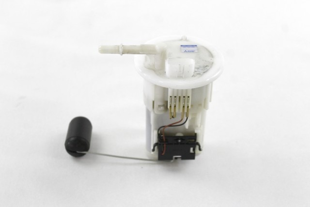 YAMAHA MT-09 1RC139070100 POMPA BENZINA RN29 13 - 16 FUEL PUMP 1RC139070000 