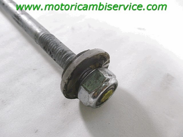 PERNO SUPPORTO MOTORE VESPA 125 PRIMAVERA 3V I.E (2013-2014) 271.807