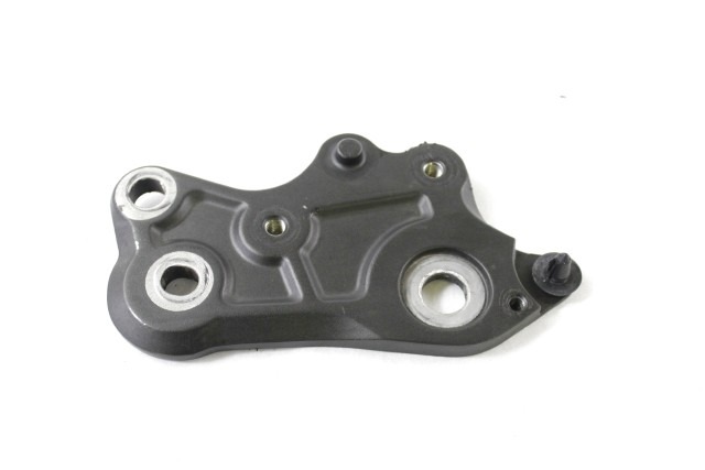 YAMAHA MT-07 B34274A40000 ADATTATORE STAFFA PEDANA DESTRA RM18 19 - 20 RIGHT FOOTREST BRACKET ADAPTER