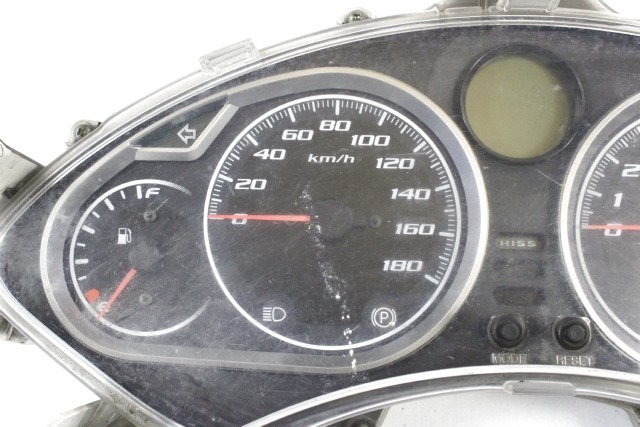 HONDA SW-T 400 37100MFTD01 STRUMENTAZIONE CONTACHILOMETRI 08 - 16 SPEEDOMETER VETRO LEGGERMENTE OPACIZZATO