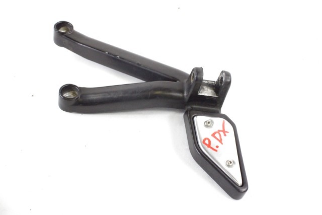 MOTO GUZZI GRISO 1100 GU06443500 STAFFA PEDANA POSTERIORE DESTRA 05 - 11 REAR RIGHT FOOTREST HOLDER LEGGERI SEGNI DI USURA 000064435000 64435000