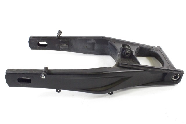 SUZUKI GSX S 750 6100013K00YAP FORCELLONE POSTERIORE WC52 17 - 20 REAR SWINGARM 