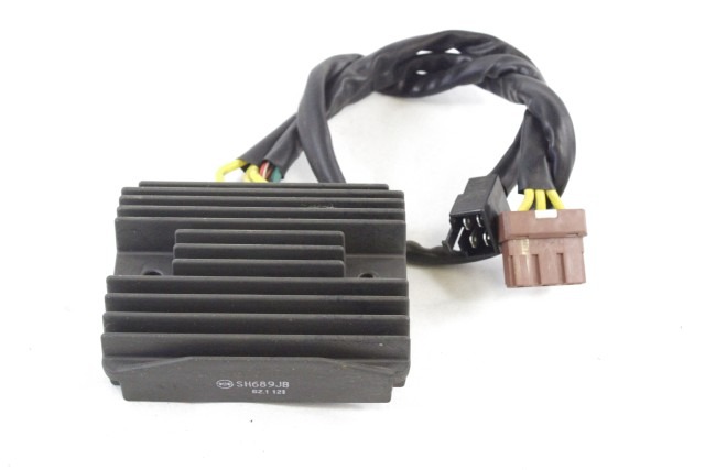 MALAGUTI MADISON 250 1-001-517-772 REGOLATORE DI TENSIONE 06 - 12 RECTIFIER