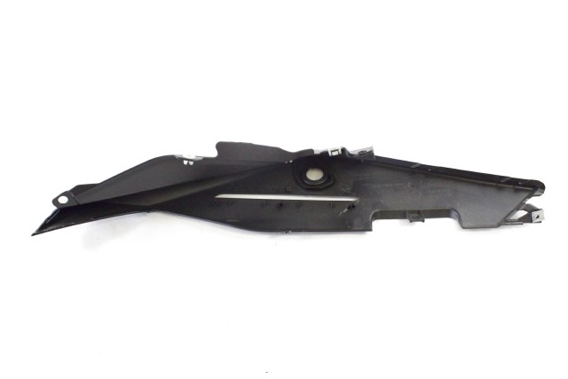 APRILIA TUONO 125 898875 CARENA FIANCHETTO POSTERIORE SINISTRA 17 - 20 LEFT SIDE REAR COVER 2B003719 LEGGERI GRAFFI ATTACCO DANNEGGIATO