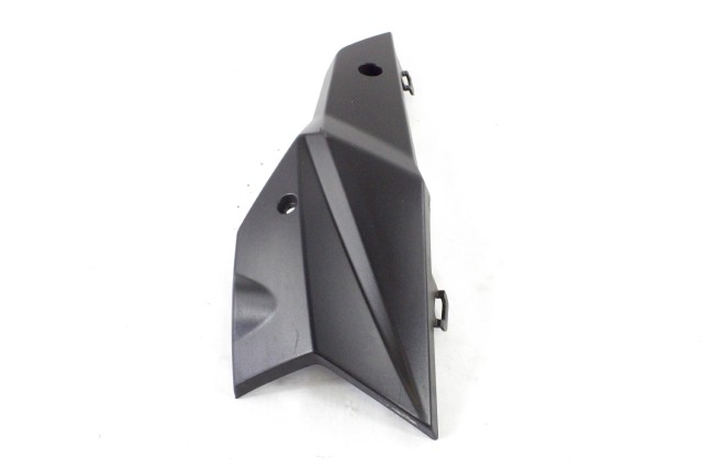 APRILIA TUONO 125 2B003675 PUNTALE COVER SINISTRA 17 - 20 LEFT LOWER COVER PICCOLO GRAFFIO