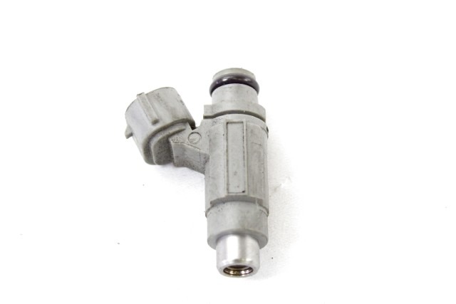 SUZUKI GSX R 600 1571048G00 INIETTORE 06 - 07 INJECTOR