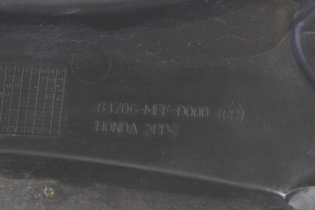 HONDA TRANSALP XL700V 84706MFFD00ZA FIANCHETTO COVER POSTERIORE DESTRA RD15 07 - 13 REAR RIGHT COVER 84706MFFD000 84706MFFD00