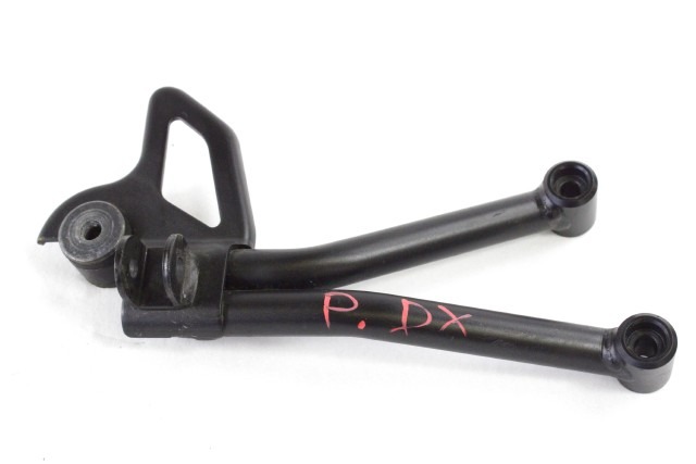 SUZUKI SV 650 4381018K00 STAFFA PEDANA POSTERIORE DESTRA WCX0 16 - 22 REAR RIGHT FOOTREST HOLDER 