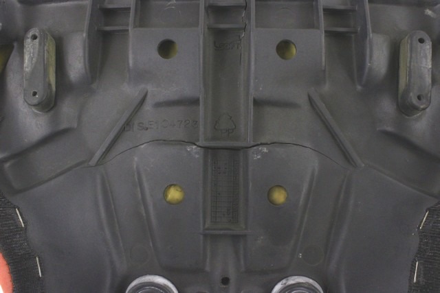 APRILIA TUONO 1000 R AP8129343 SELLA ANTERIORE 04 - 05 FRONT SEAT PLASTICA INFERIORE DANNEGGIATA