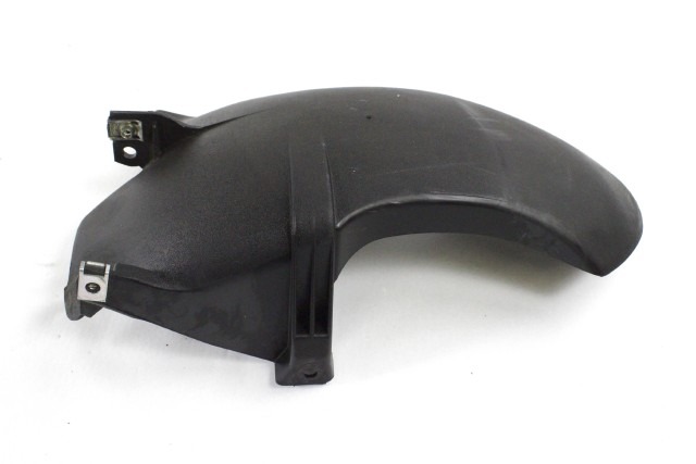 VESPA GTS 300 SUPER 1B005489 PARAFANGO POSTERIORE 17 - 18 REAR MUDGUARD 1B001422