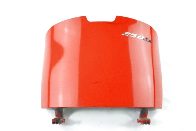 APRILIA SCARABEO 250 AP8268905 SPORTELLO RETROSCUDO 06 - 11 LEG SHIELD LID LEGGERI SEGNI DI USURA