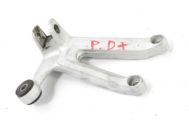 APRILIA RSV TUONO 1000 R AP8154071 STAFFA PEDANA POSTERIORE SINISTRA 06 - 10 REAR LEFT FOOTREST HOLDER CON GRAFFIO AP8145047