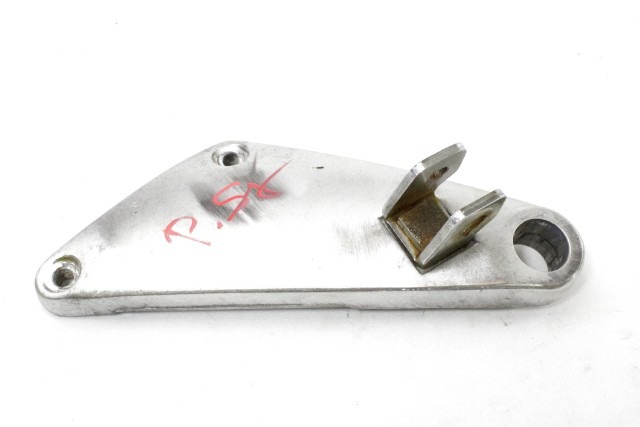 KAWASAKI EN 500 VULCAN 350111523 STAFFA PEDANA POSTERIORE SINISTRA EN500 91 - 96 REAR LEFT FOOTREST HOLDER SEGNI DI USURA