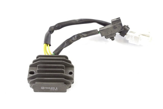 PIAGGIO VESPA LX 125 58204R REGOLATORE DI TENSIONE 09 - 12 VOLTAGE REGULATOR