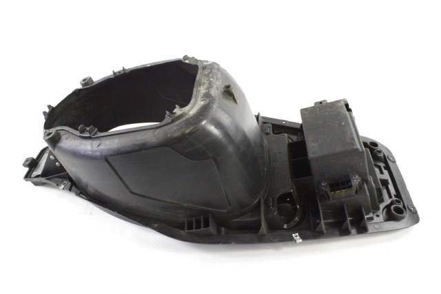 GILERA RUNNER 50 SP 6240155 VASCA SOTTOSELLA PORTACASCO 06 - 20 HELMET COMPARTMENT 624015