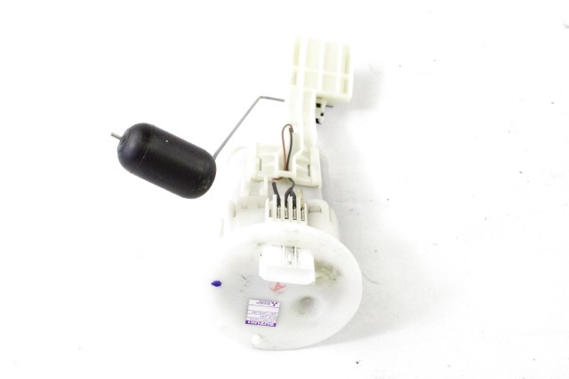 SUZUKI GSX S 750 1510017K00 POMPA BENZINA WC50 17 - 20 FUEL PUMP ATTACCO TUBO DANNEGGIATO