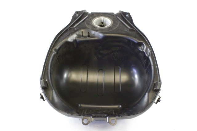 SUZUKI GSX S 750 4410013K10YKV SERBATOIO BENZINA WC50 17 - 20 FUEL TANK CON AMMACCATURA